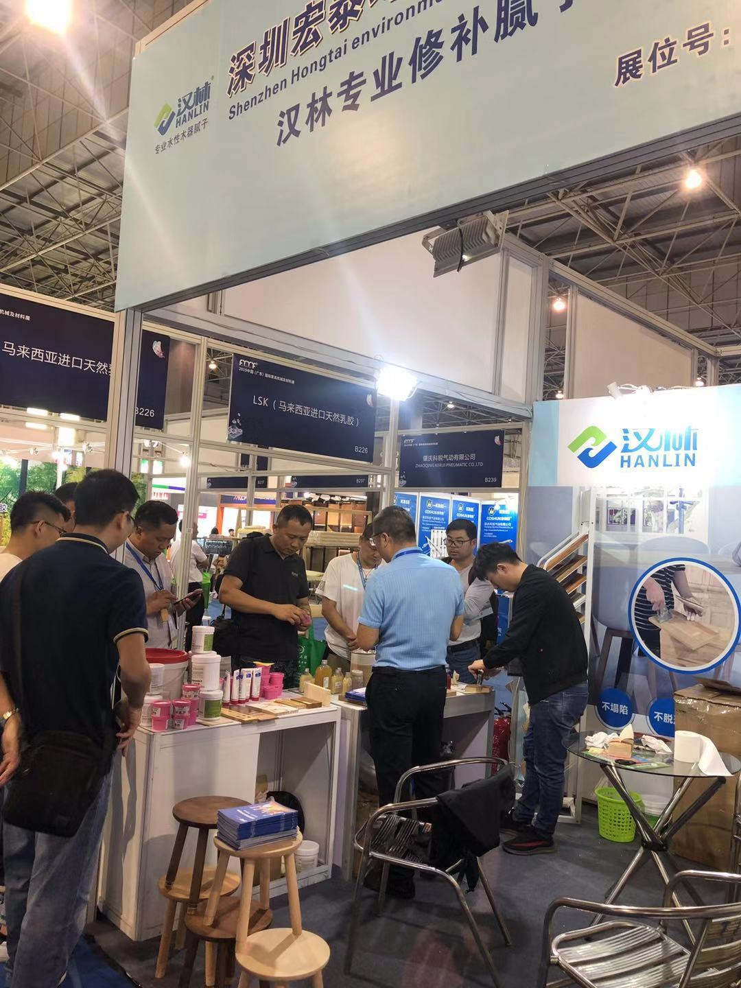 水性木器腻子干了牢固吗，干了会脱落吗？